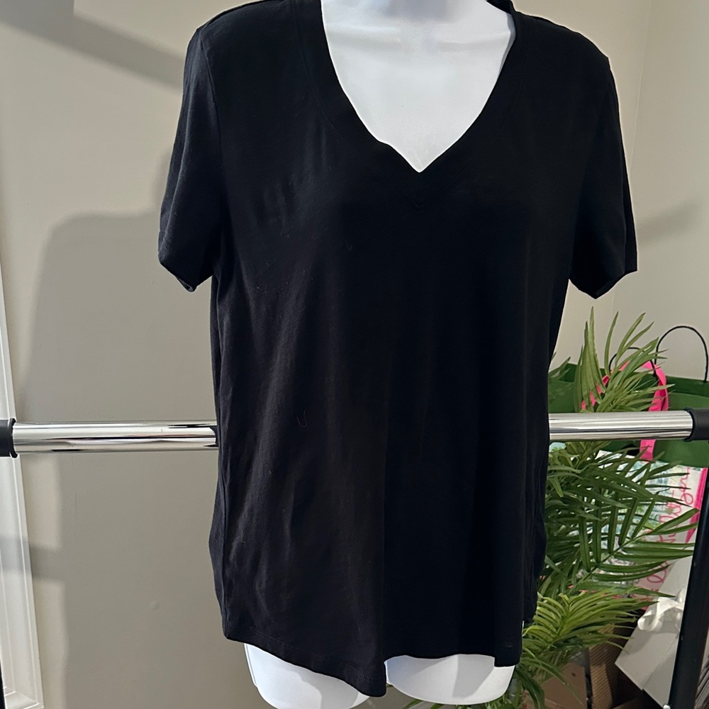 LOFT Black V-Neck Short Sleeve Tee